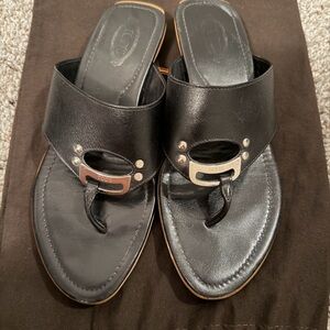 Tod's Black Leather Sandals